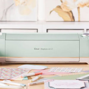 Meet your Posher, Elise